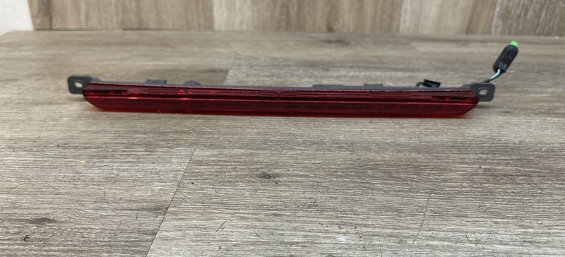 2018-24 HONDA ODYSSEY CENTER TAIL LIGHT / BRAKE LIGHT ASSY OEM 941351