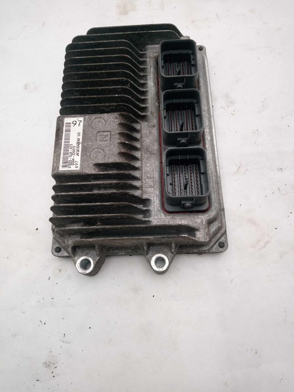 Used Engine Control Module (ECM) fits: 2015 Honda Cr-v Electronic Control Module