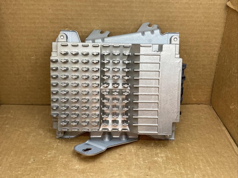 2011-2015 Chevy Cruze Radio Audio Amp Amplifier OEM Pioneer 95228887