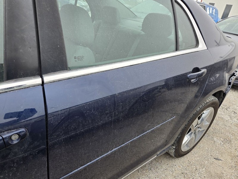 Driver Rear Side Door With Center Moulding Package Fits 08-12 MALIBU 3608973