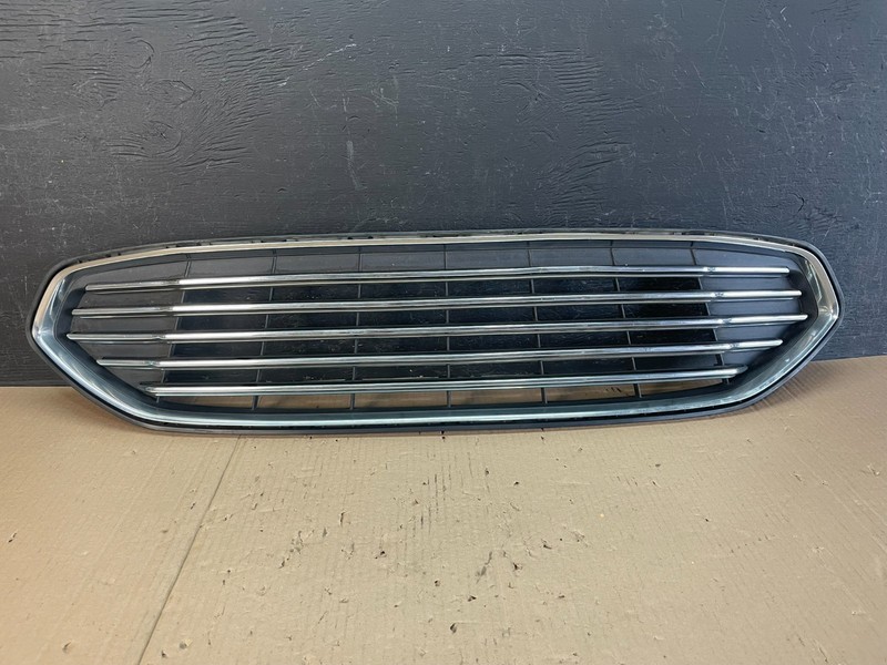 2013 to 2016 Ford Fusion Front Upper Grille Chrome Grill Bumper AD8744DG