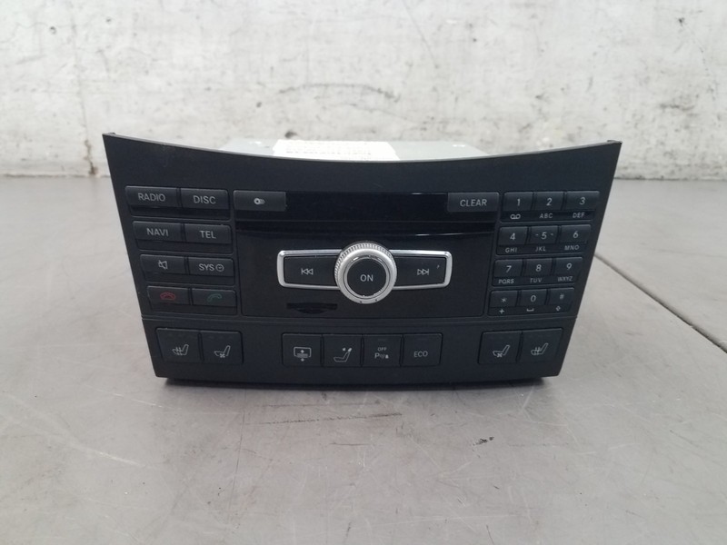 2012 Mercedes AMG E 63 Radio Navigation CD Head Unit #2691 VV9