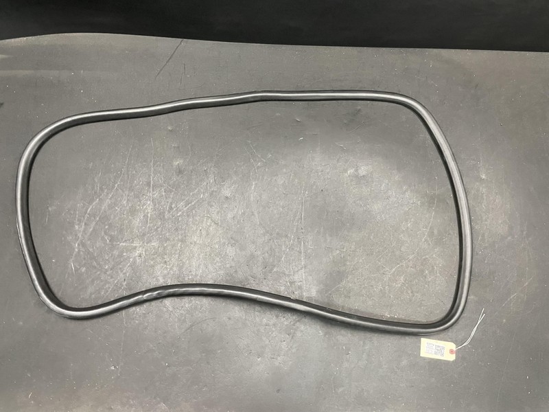 Rear Right Door Body Weatherstrip 2020 GMC Acadia 84748163 2017 2018 2019 - 2023