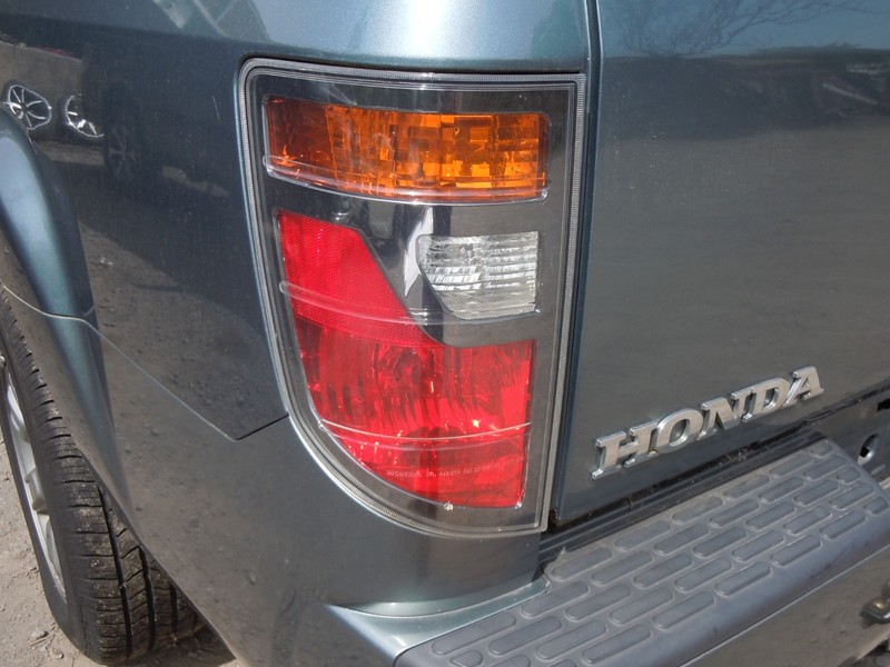 2006-2008 Honda Ridgeline Tail Light Lamp Driver Left