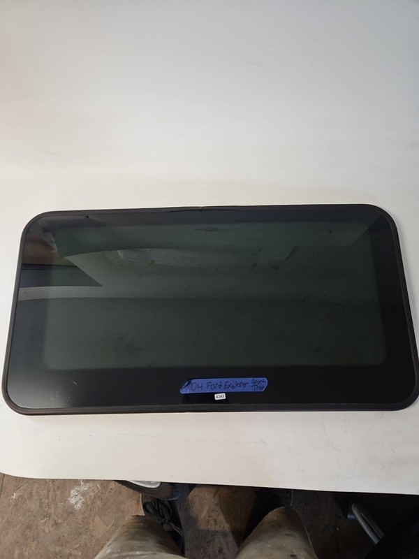 1995-2005 Ford Explorer Sport Trac Mountaineer Aviator Sunroof Glass OEM