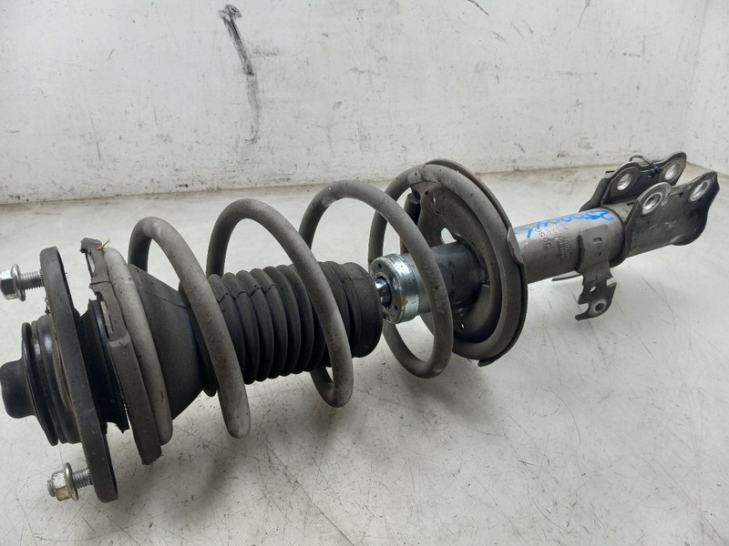 05 06 07 08 09 10 SCION TC FRONT DRIVER LEFT STRUT