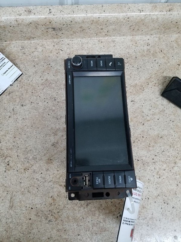 Info-GPS-TV Screen 9.0" Display Screen Roof Mounted Fits 19-20 CARAVAN 308583