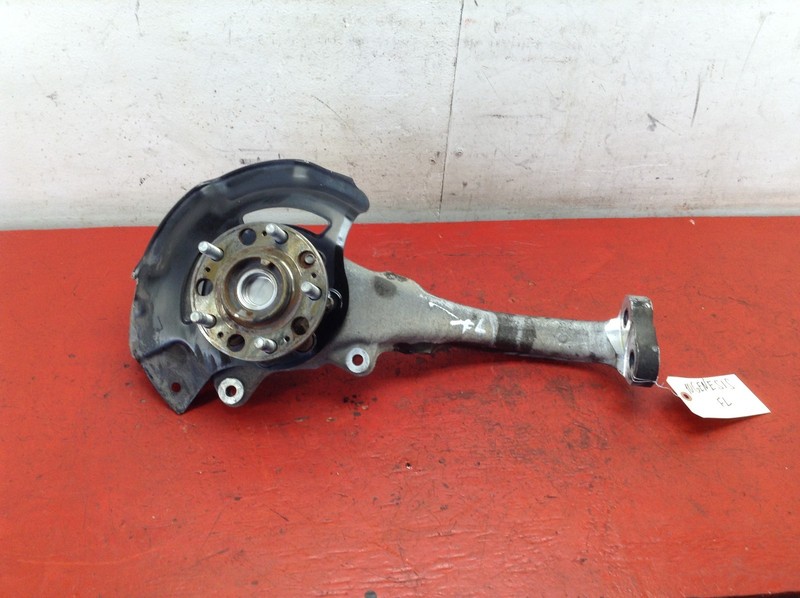 09-11 HYUNDAI GENESIS 2WD FRONT LEFT DRIVER SPINDLE KNUCKLE HUB BEARING OEM