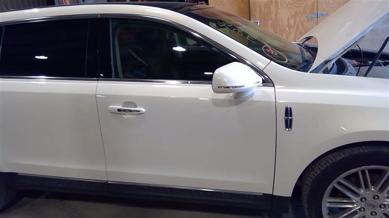 Passenger Front Door Electric Lower Side Moulding Fits 10-19 MKT 3242255