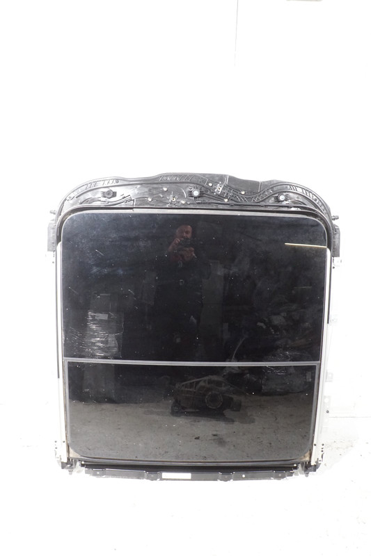 21-24 BMW 228I F44 Gran Touring Sunroof Sun Roof Glass Track Rail Motor Assembly