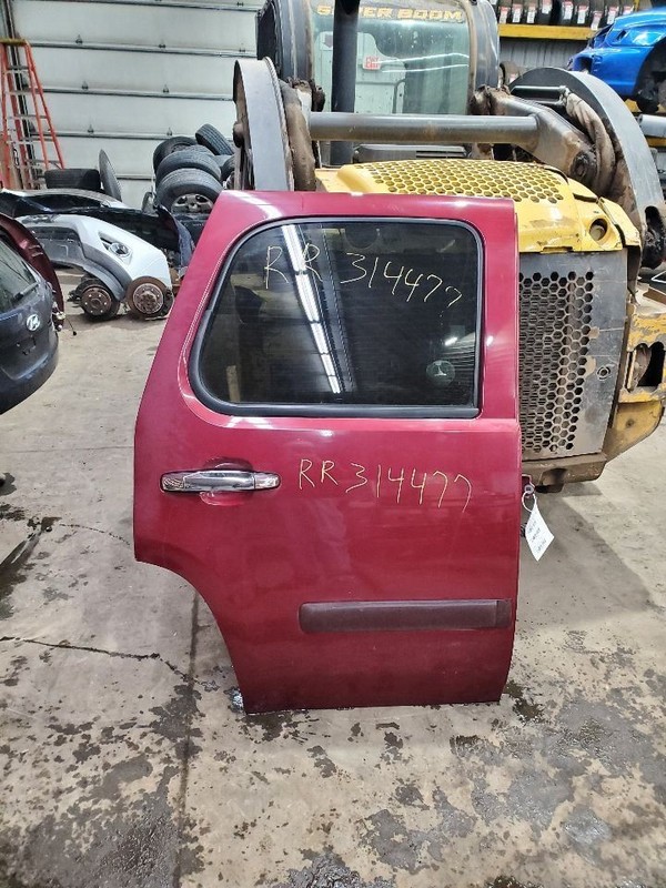 Passenger Right Rear Side Door Fits 07-14 TAHOE 306112