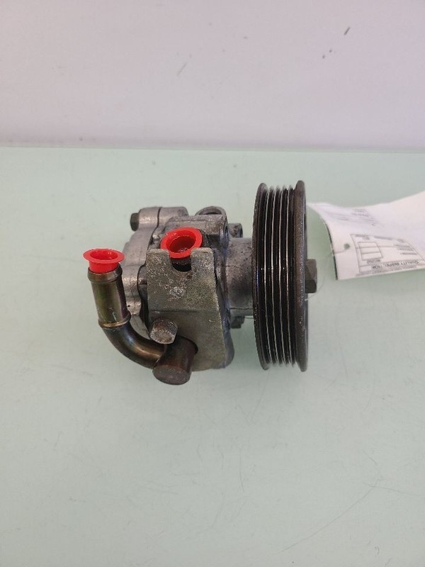 Power Steering Pump 6 Cylinder Fits 99-04 FRONTIER 584939