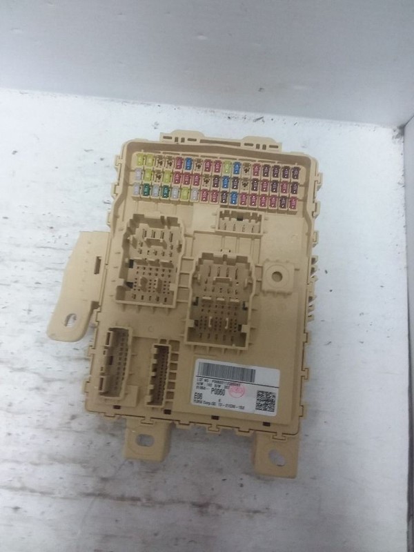 Cabin Fuse Junction 2022 Hyundai Tucson 91950-P0060