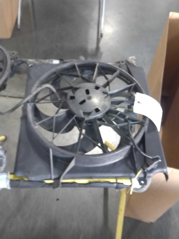 2002-2003 Jeep Liberty Engine Cooling Fan Motor 3.7L - Used, 89K Miles