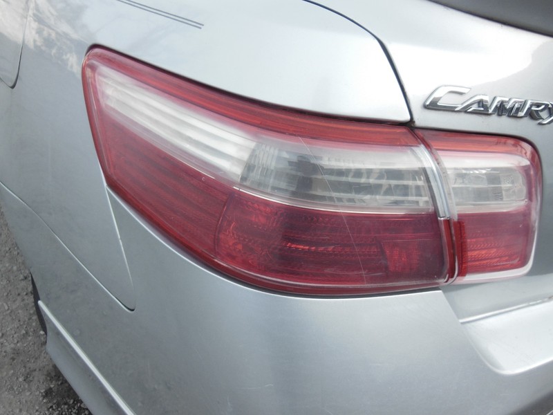 2007-2009 Toyota Camry Quarter Panel Mounted Tail Light Driver Left