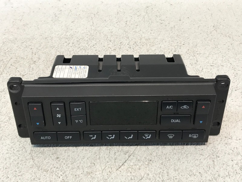 2003-2011 Lincoln Town Car HVAC Temperature Control Panel 7W13-18C612-AA OEM