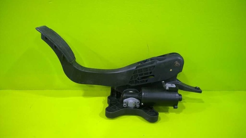 03 04 LINCOLN NAVIGATOR ADJUSTABLE GAS ACCELERATOR PEDAL OEM 3086-26
