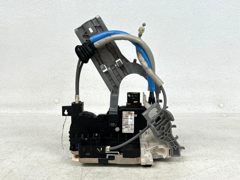 ⭐2015-2017 KIA K900 REAR LEFT DRIVER DOOR LOCK LATCH ACTUATOR ASSY OEM LOT2727