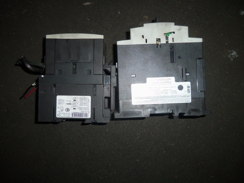 Siemens 3RV1031-4FA10 Circuit breaker W/ Siemens 3RT1035-1B Contactor