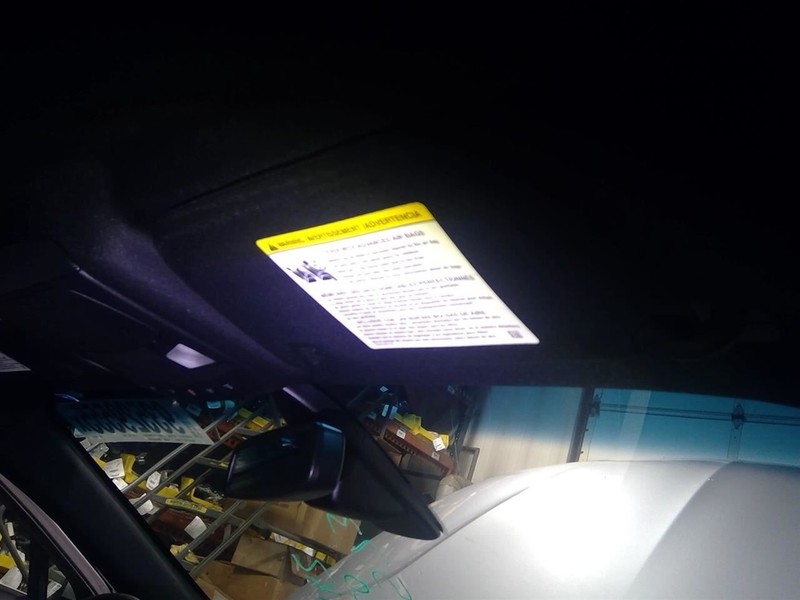 Passenger Sun Visor Illuminated Metal Roof Fits 18-20 MKZ 1729799