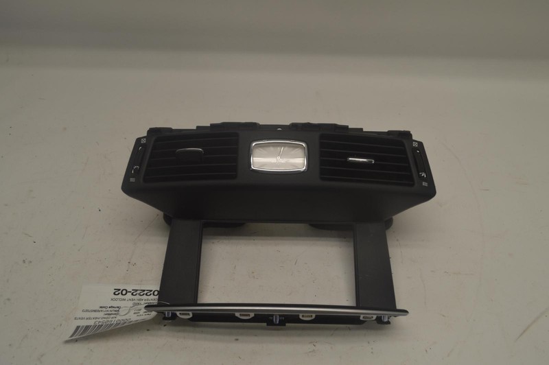 2011-2013 INFINITI M37 M56 Q70 CENTER DASH AIR VENT TRIM BEZEL PANEL & CLOCK OEM