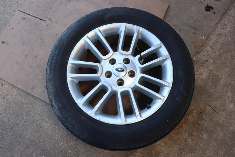 2013-2019 FORD FLEX WHEEL RIM TIRE R18 18X7.5 ET39 ALUMINUM OEM