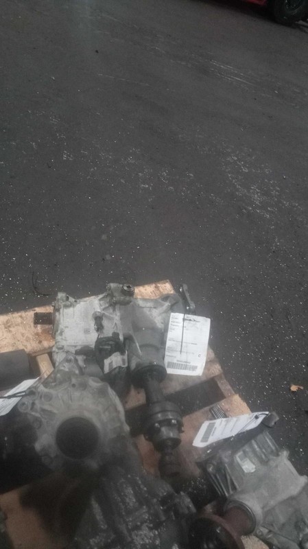 Used Transfer Case Assembly fits: 2020 Ford Edge 2.0 Grade B