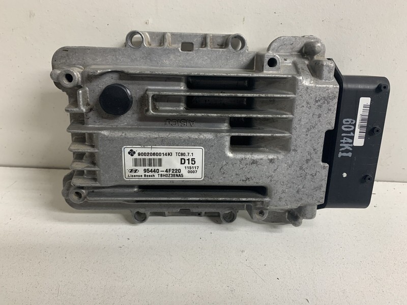 2012-2014 Hyundai Genesis GDI 3.8 Sedan Transmission Control Module 95440-4F220