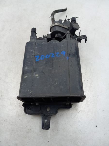 2007 TOYOTA MATRIX 1.8L FWD AT FUEL VAPOR CANISTER