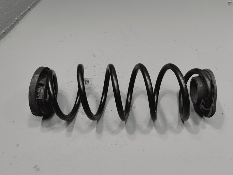 Honda Civic EX Sedan Rear Suspension Left or Right Side Coil Spring OEM 2016-22
