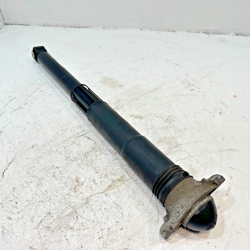 VOLKSWAGEN JETTA FWD REAR RIGHT OR LEFT SIDE SHOCK STRUT ABSORBER 2019-2025 OEM