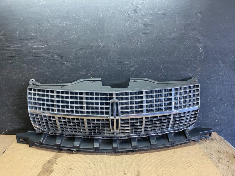 2007 to 2010 Lincoln Mkx Front Upper Grill Grille OEM X3579 DG