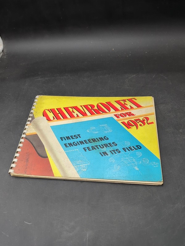 1952 Chevrolet Dealer Showroom Album Original Finest Engineering Features