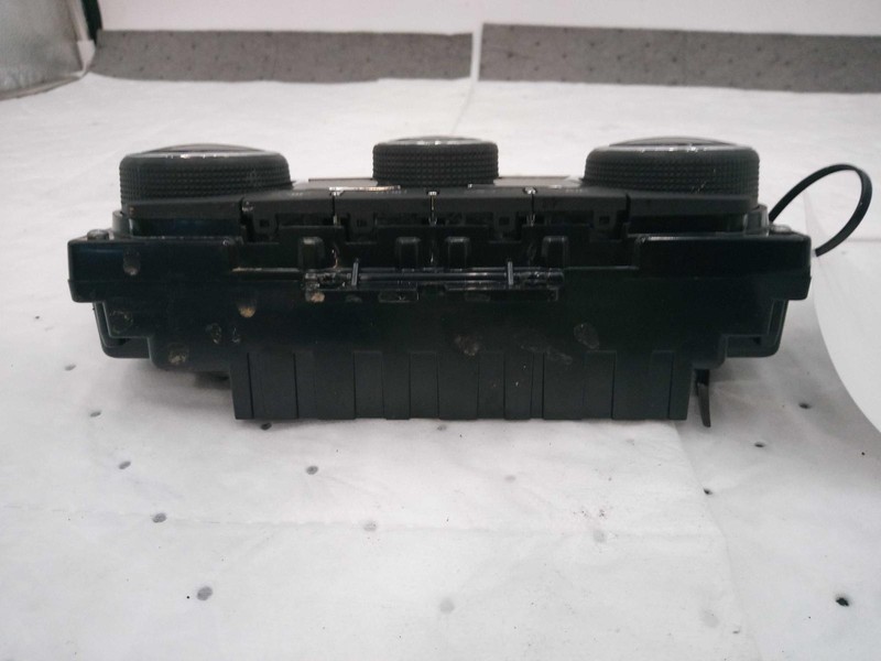 2016 Buick Enclave A/C Selector Switch OEM 22945409 Used 90K Miles