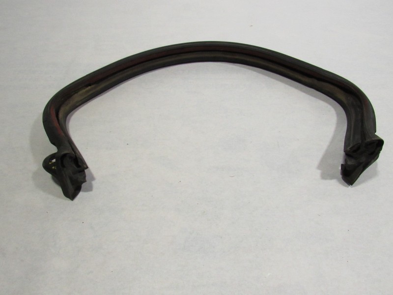 Ferrari 488 Spider 2017 Rear External Window Glass Seal Weather Strip 15-19 |@2