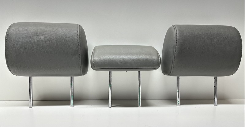 2007 - 2013 TOYOTA TUNDRA FRONT MIDDLE RIGHT SEAT HEADRESTS SET OF 3 GRAY