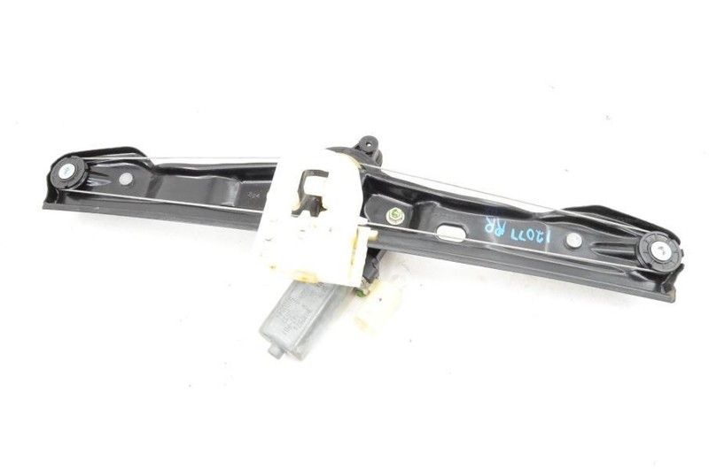 2014-2017 BMW 328d AWD Diesel Passenger Right Rear Window Regulator and Motor