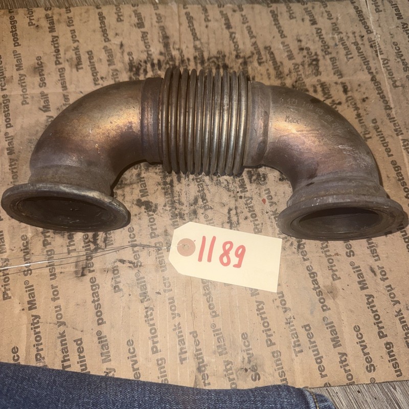 Detroit Diesel DD15 Engine EGR Pipe A 471 140 05 08