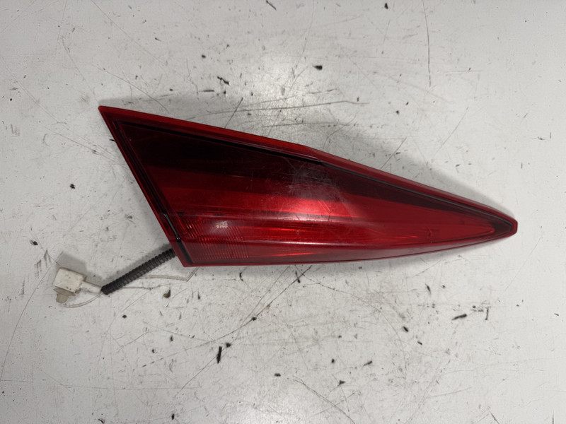 16-21 Honda Civic 4D Sedan Left Lid Tail Light Assembly 34155-TBA-A01 OEM