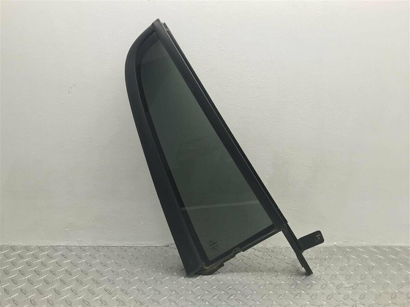 03-17 LINCOLN NAVIGATOR EXPEDITION PASSENGER REAR VENT GLASS OEM 2L1Z-7825380-BA