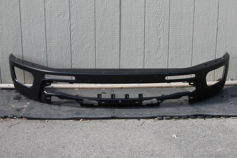 2019-2022 Ford Ranger Front Bumper Face Bar Oem