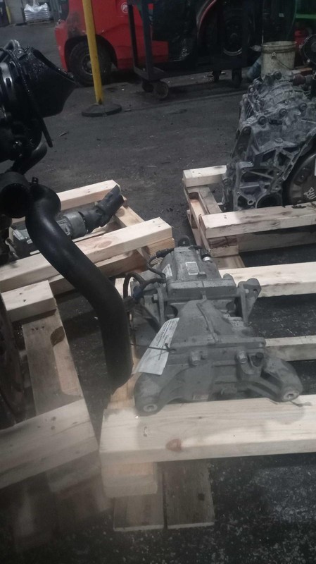 Used Differential Carrier Assembly fits: 2019 Hyundai Tucson rear Grade B