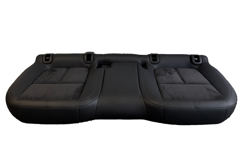 📌 2015 - 2026 PORSCHE MACAN REAR LEFT / RIGHT SEAT LOWER CUSHION BLACK OEM