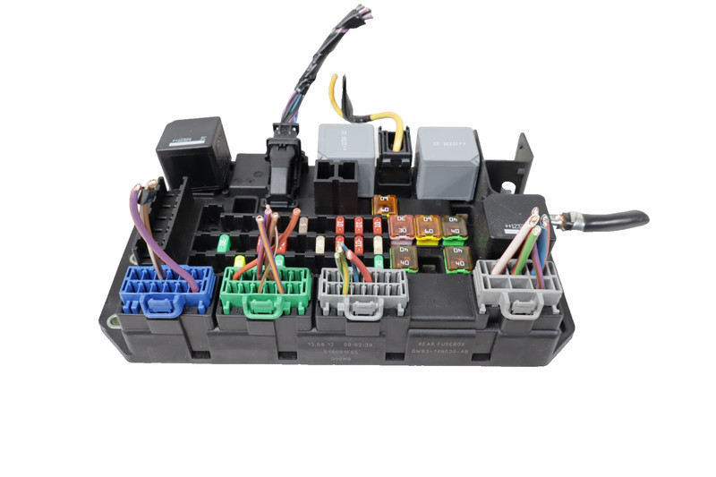 ✅ 2010-2015 OEM Jaguar XJ XJR Rear Quarter Fuse Relay Junction Box Module Unit