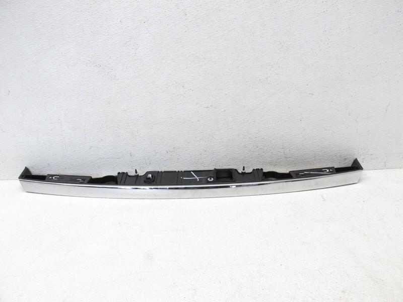 09-15 BMW F01 F02 740Li 750i REAR BACK TRUNK LID TAIL GATE MOLDING PANEL 010224B