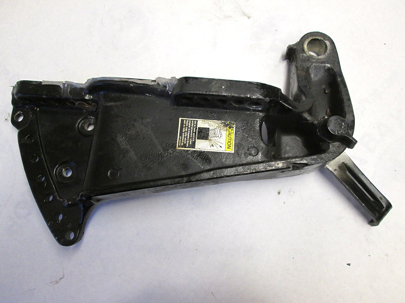 3400-8716A1 8716A8 Mercury Outboard Black Port Transom Bracket 65-250 Hp