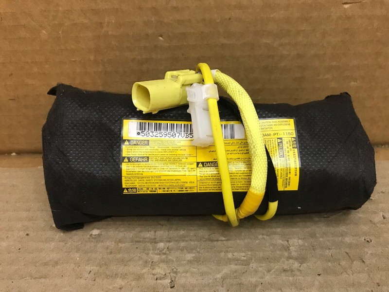 2004-2009 TOYOTA PRIUS FRONT LEFT SIDE DRIVER SEAT AIRBAG AIR BAG BLACK