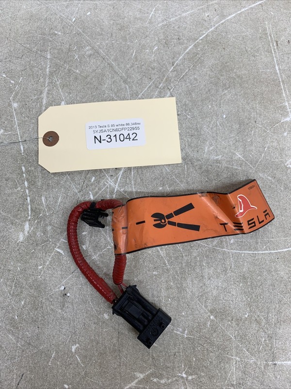⚡️12-20 Tesla S Emergency Power Cut Off Loop Disconnect 1015585-00-A 31042 B147