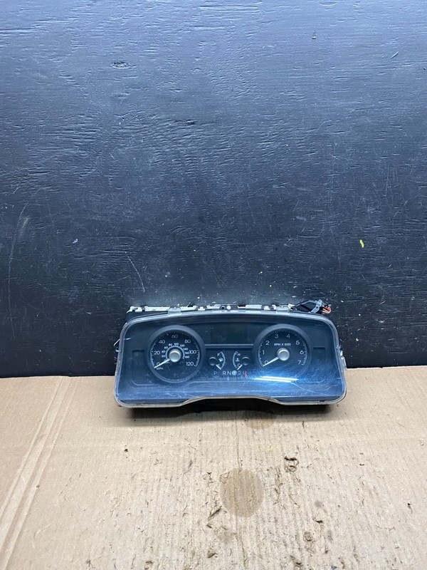 2009 to 2010 Mercury Marquis Speedometer Cluster Gauge Oem u4971 DG