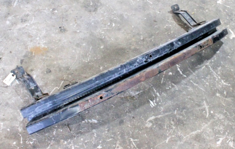 07-14 Escalade Front Bumper Crash Impact Bar Reinforcement Support Factory OEM